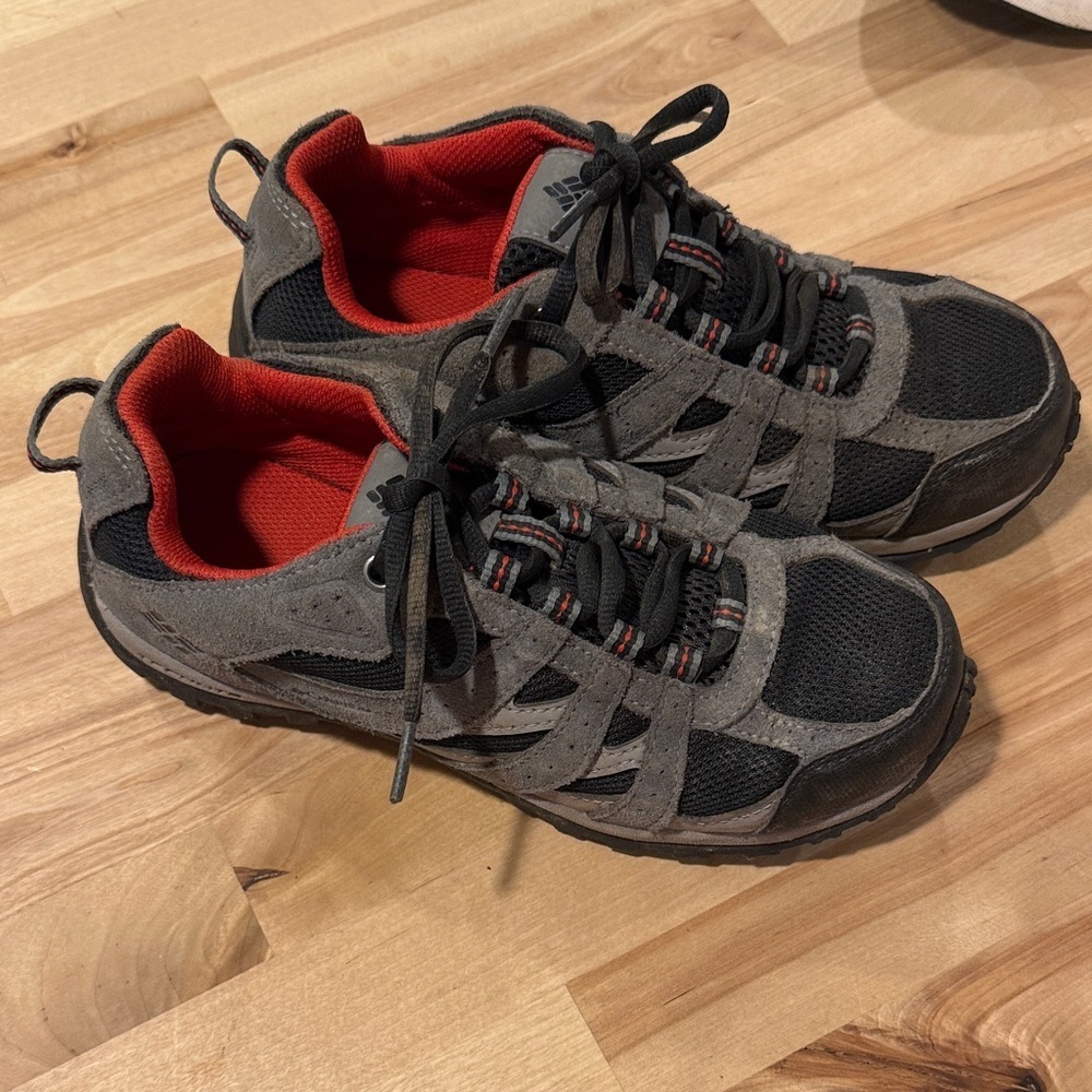 Columbia Kids Gray and Black Hiking Sneakers with Red Lining